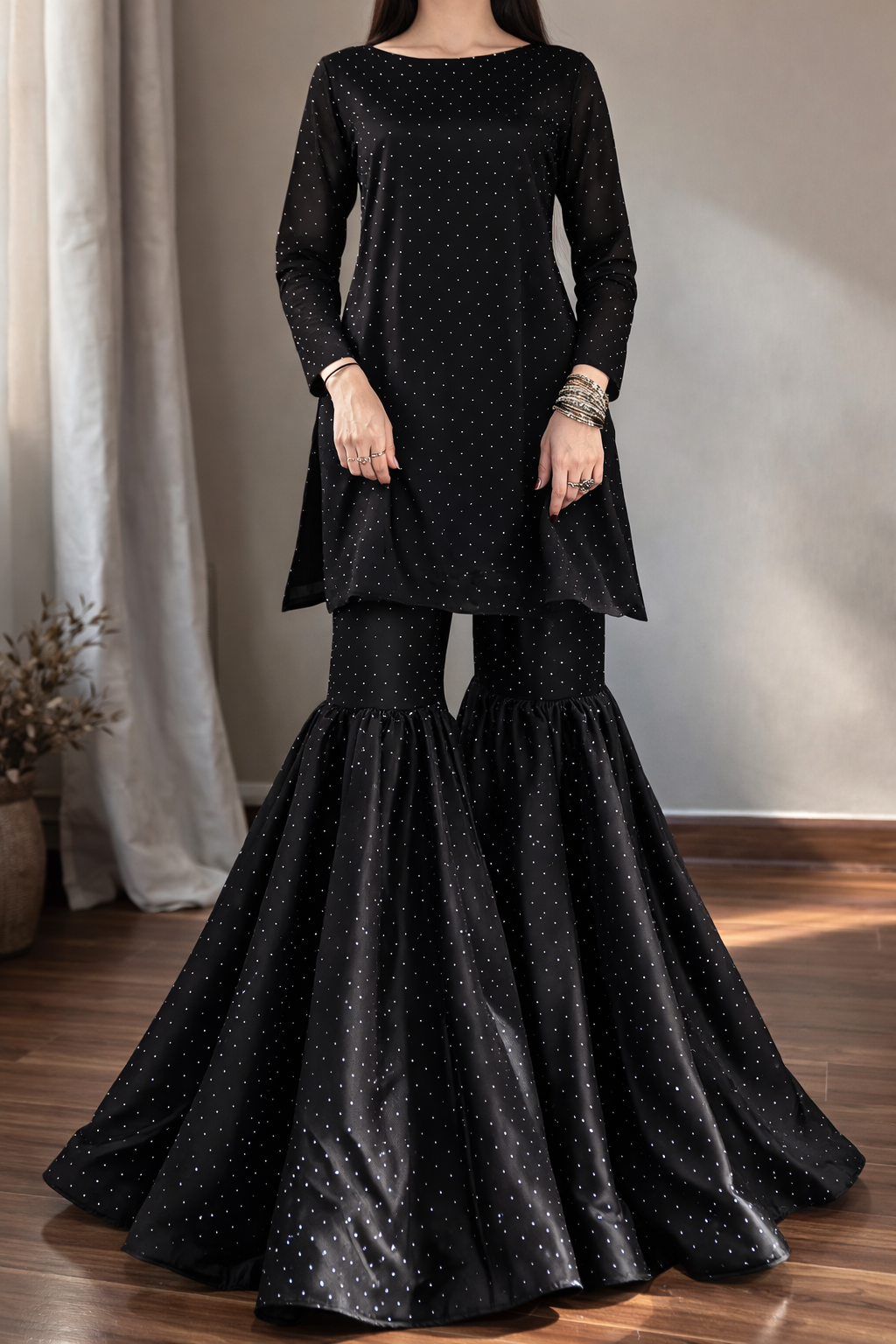 FANCY 3 PIECE GARARA STYLE SUIT